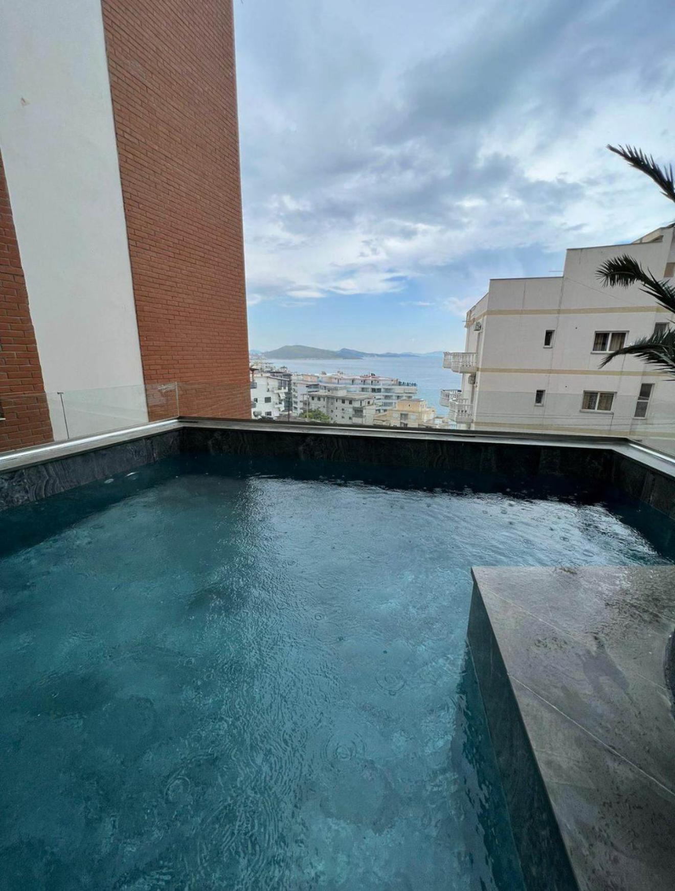 Adam Apartments Sarandë Exterior foto